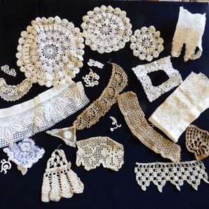 VTG antique Victorian hand made Trims Lace Edgings Patches 21 pieces ecru